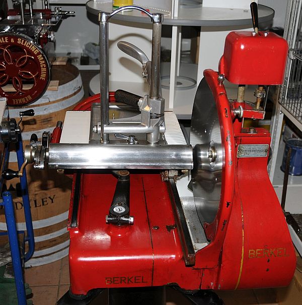 Berkel Model 9 antik 600-3