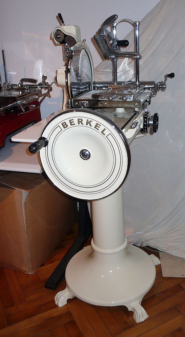 Berkel Model H9 creme 600